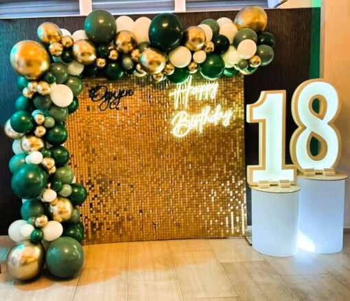 Emerald Elegance 18th Birthday Decor - Image 3