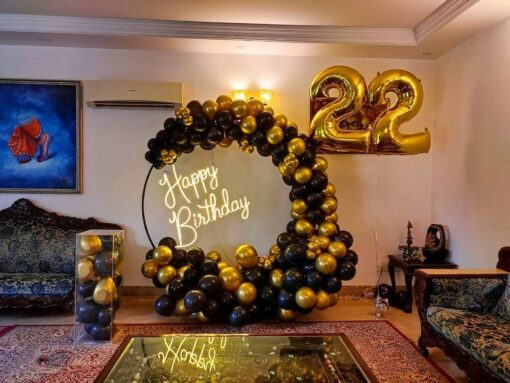Black and Golden Birthday Decor