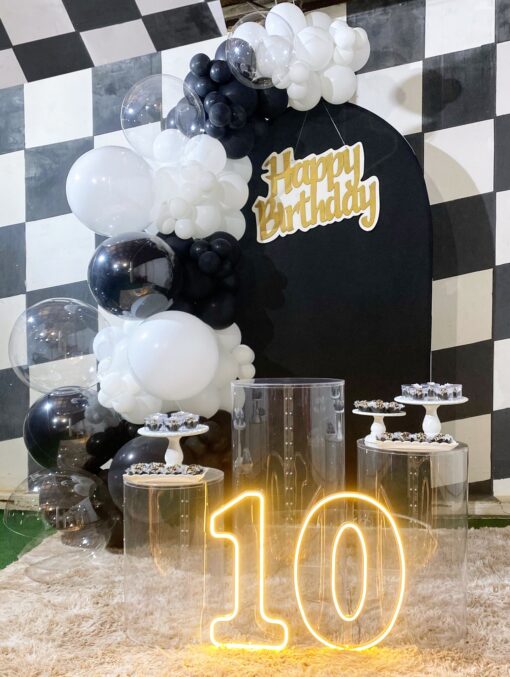 Fancy Black & Gold Birthday Decor - Image 2