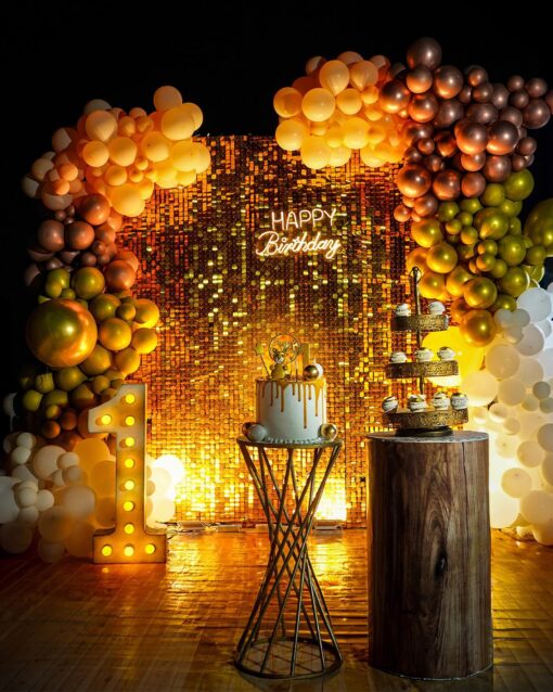 Golden Spectacle Birthday Celebration Decor - Image 4