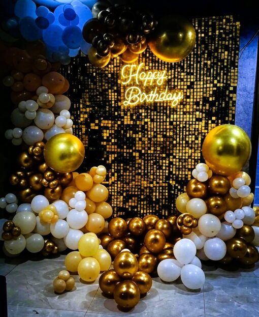 Golden Spectacle Birthday Celebration Decor - Image 3