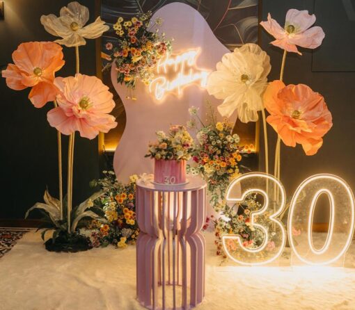 Luxurious Floral Birthday Decor - Image 4