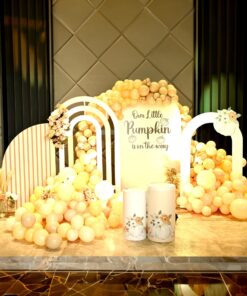 Pumpkin Patch Baby Shower Bash Decor