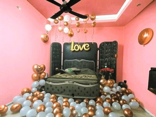 Romantic Rose Gold Valentine's Decor - Image 3