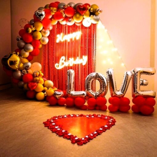 "Love's Embrace" Decor - Image 3