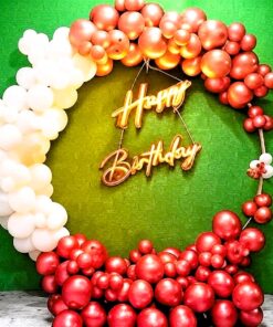 Dreamy Red-white Ring Birthday Decor
