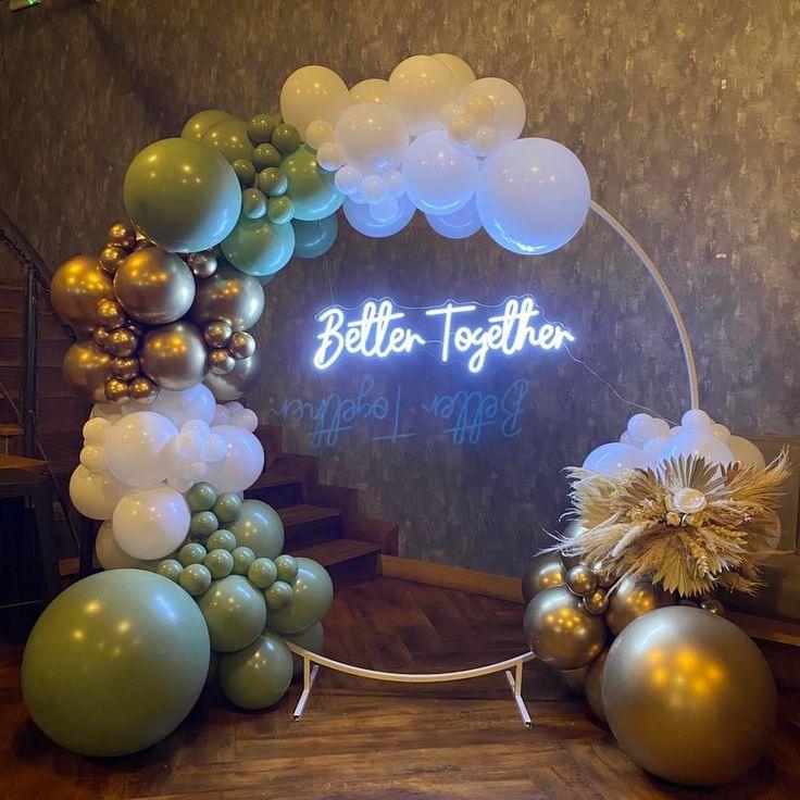 Exquisite Floral & Neon Decor - Image 3