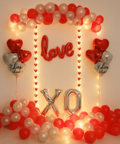 Express Your Love: Romantic Red Love XO Décor