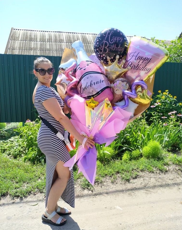 Bright and Festive Happy New Year 2026 Balloon Bouquet - Image 2