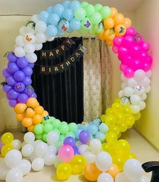 Simple balloon birthday decoration at home with elegant balloon styling