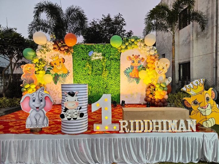 Safari Kingdom Luxe Birthday Decoration - Image 2
