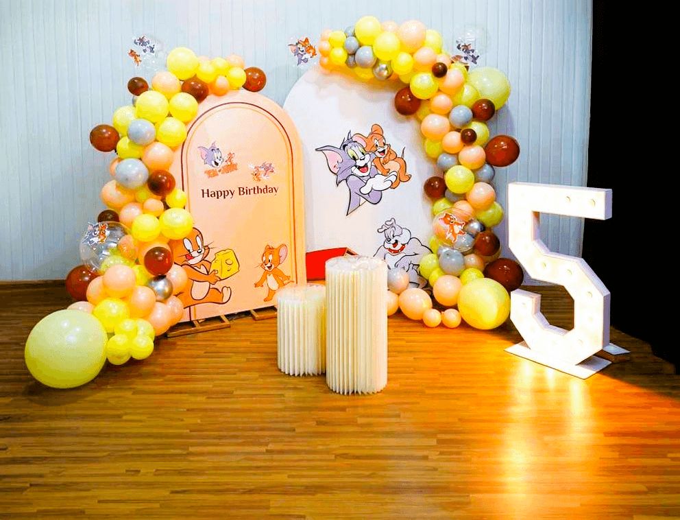 Tom & Jerry Mischief Birthday Decoration