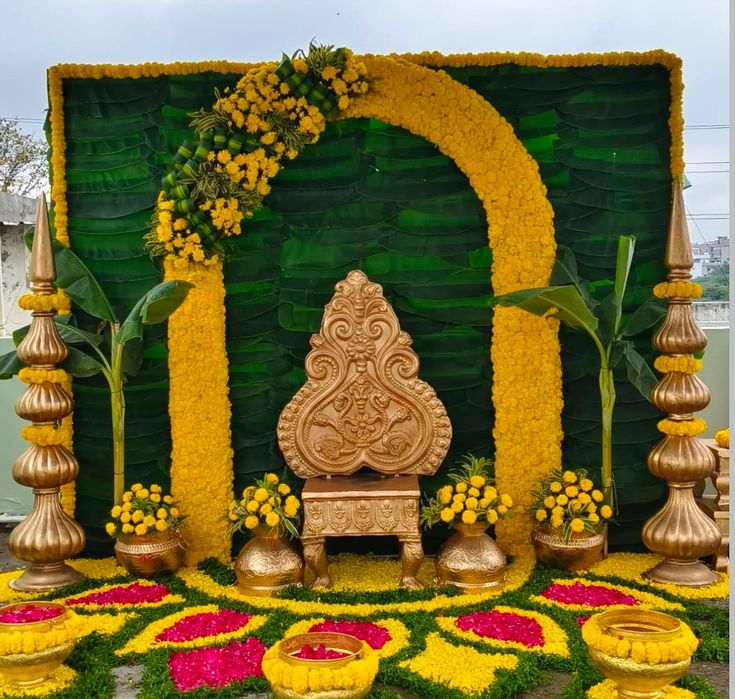 Marigold & Fairy Light Floral Ring Backdrop - Image 2