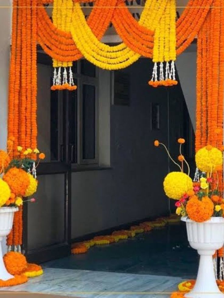 Yellow & Orange Garland Diwali Entrance Decor - Image 3